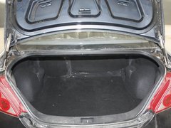 2010款 1.6 自动 三厢 精英型