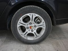 2010款 1.6 自动 三厢 精英型