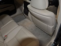 2010款 600hL 5.0 CVT 尊贵加长版