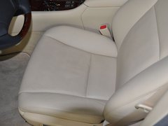 2010款 600hL 5.0 CVT 尊贵加长版