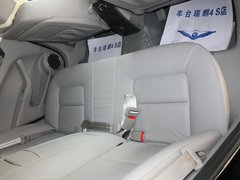 2010款 2.0T 手动 尊贵型
