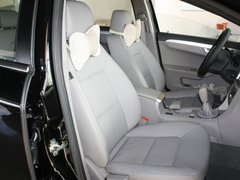 瑞麒  G5 2.0T MT 副驾驶席座椅45度特写