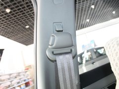 2010款 2.0T 手动 尊贵型