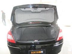2010款 2.0T 手动 尊贵型