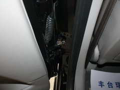 2010款 2.0T 手动 尊贵型