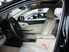2010款 2.5L AT V6 Royal真皮天窗版