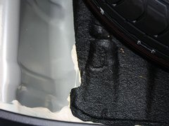 2010款 2.5L AT V6 Royal真皮天窗版