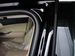 2010款 2.5L AT V6 Royal真皮天窗版