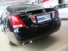 2010款 2.5L AT V6 Royal真皮天窗版