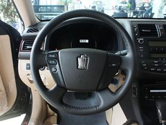 2010款 2.5L AT V6 Royal真皮天窗版