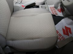 2009款 1.4L 手动 阳光版 标准型 8座