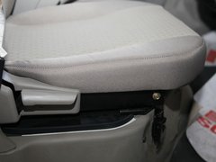 2009款 1.4L 手动 阳光版 标准型 8座