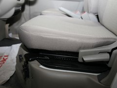 2009款 1.4L 手动 阳光版 标准型 8座