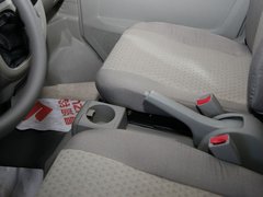 2009款 1.4L 手动 阳光版 标准型 8座