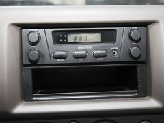 2009款 1.4L 手动 阳光版 标准型 8座