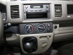2009款 1.4L 手动 阳光版 标准型 8座