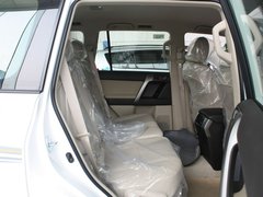 2010款 2.7L 自动 豪华版 7座