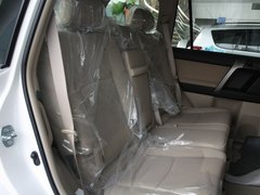 2010款 2.7L 自动 豪华版 7座