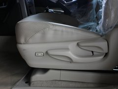 2010款 2.7L 自动 豪华版 7座