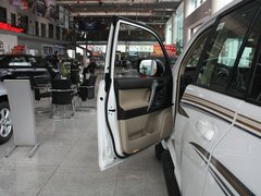 2010款 2.7L 自动 豪华版 7座
