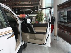2010款 2.7L 自动 豪华版 7座