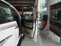 2010款 2.7L 自动 豪华版 7座