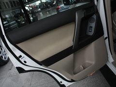 2010款 2.7L 自动 豪华版 7座