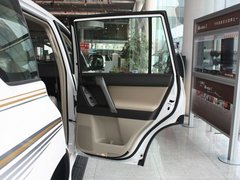 2010款 2.7L 自动 豪华版 7座