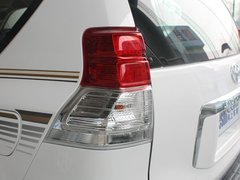 2010款 2.7L 自动 豪华版 7座