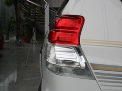 2010款 2.7L 自动 豪华版 7座