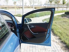 2010款 XT 1.6T 自动 新锐运动型