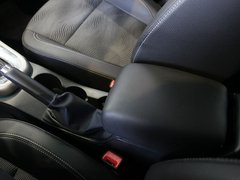 2010款 XT 1.8L 自动 时尚型
