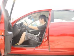 2010款 G25 2.5L 自动 豪华运动款