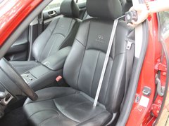 2010款 G25 2.5L 自动 豪华运动款