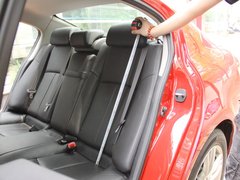 2010款 G25 2.5L 自动 豪华运动款