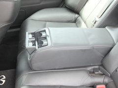 2010款 G25 2.5L 自动 豪华运动款