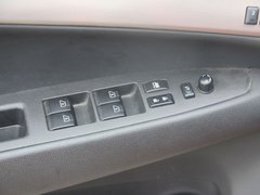 2010款 G25 2.5L 自动 豪华运动款