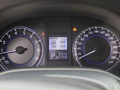 2010款 G25 2.5L 自动 豪华运动款