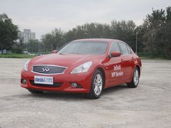 2010款 G25 2.5L 自动 豪华运动款