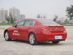 2010款 G25 2.5L 自动 豪华运动款