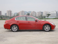 2010款 G25 2.5L 自动 豪华运动款