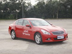 2010款 G25 2.5L 自动 豪华运动款