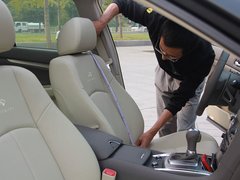 2010款 G25 2.5L 自动 豪华运动款