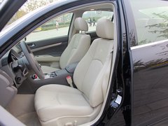 2010款 G25 2.5L 自动 豪华运动款