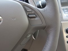 2010款 G25 2.5L 自动 豪华运动款