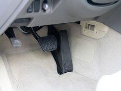 2010款 G25 2.5L 自动 豪华运动款