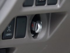 2010款 G25 2.5L 自动 豪华运动款