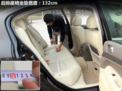 2010款 G25 2.5L 自动 豪华运动款