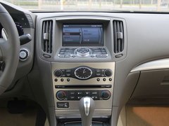 2010款 G25 2.5L 自动 豪华运动款