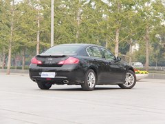 2010款 G25 2.5L 自动 豪华运动款